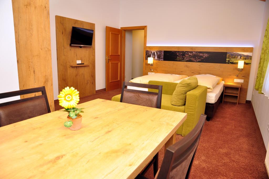 Gaestehaus Gritscher Josefsthal Екстер'єр фото